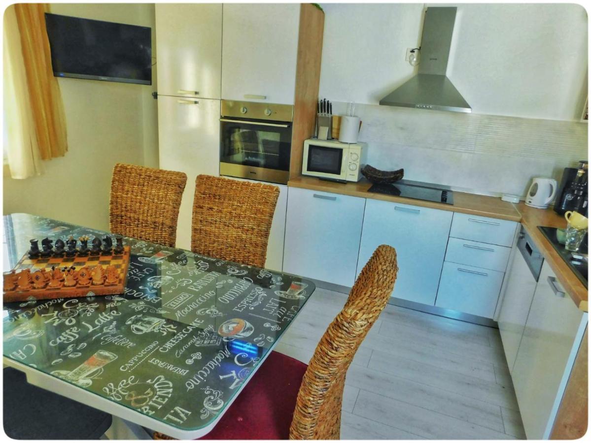 Littlevenice Appartme 50M From Sea Trogir Exterior foto